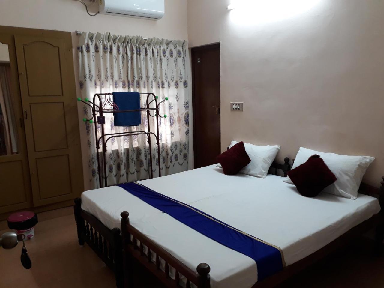 Valiyathayil Home Stay Kochi Eksteriør bilde